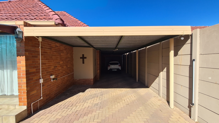 3 Bedroom Property for Sale in Harmony Free State